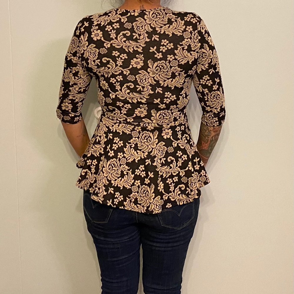 Blouse - Picture 3 of 4